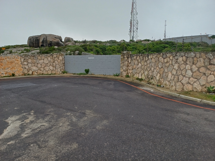 Commercial Property for Sale in Hoogland Western Cape